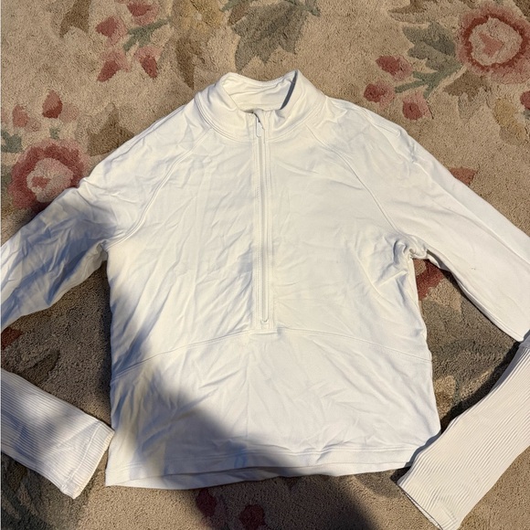 lululemon athletica Sweaters - Lululemon quarter zip cropped pullover